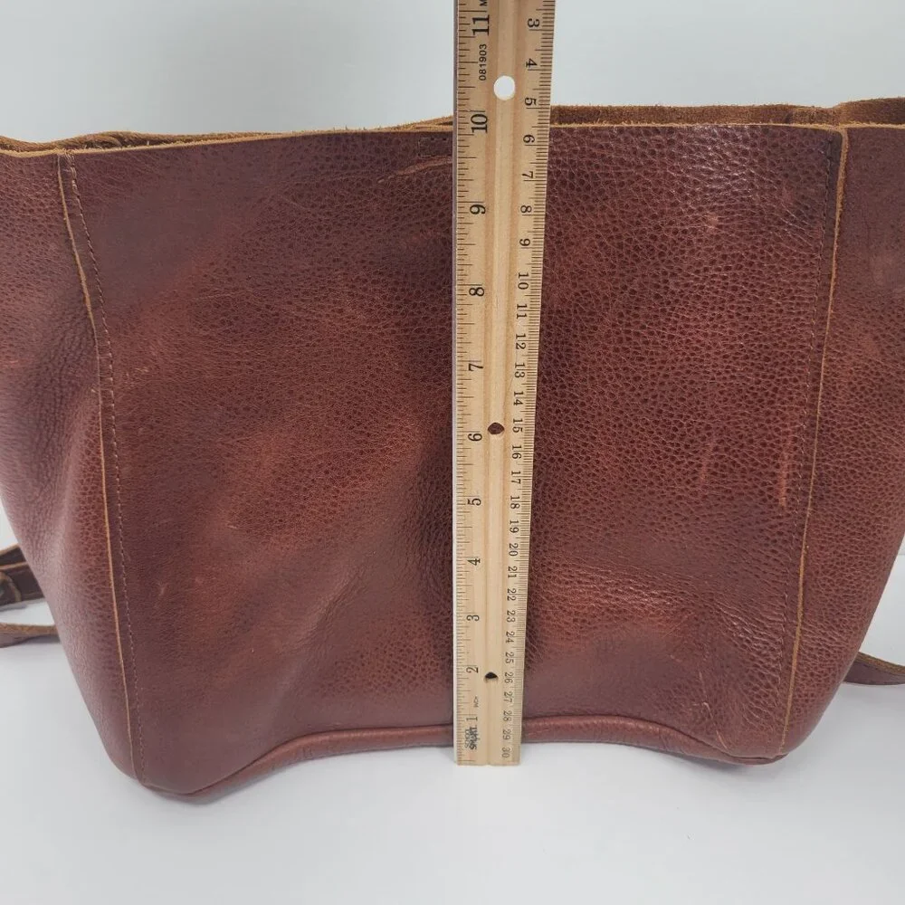 Portland Leather Co Women's Brown Leather Crossbody Bag - Picture 11 of 12